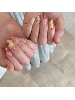 スリーラッシュアンドエルフネイル 下上津役店(threelash&elf.nail)/ひまわりネイル/パラジェル