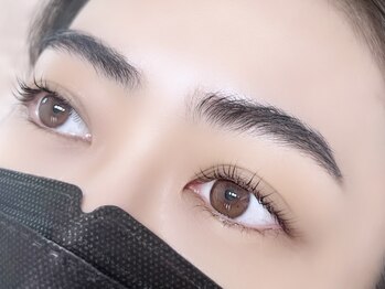 アール(R)/ラッシュリフト