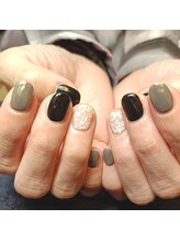 マニエネイル(mani e nail)/cool/ミラー/black/ホワイトラメ