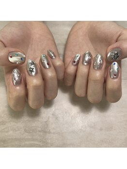 キラキラミラーネイル