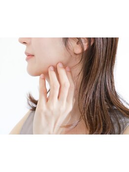 ホウレイ線・たるみ改善！予防ケア