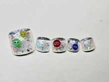 クレスト(CREST)/カラフルな色でフットにピッタリ