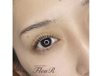 フルール(FleuR)/まつ毛パーマ