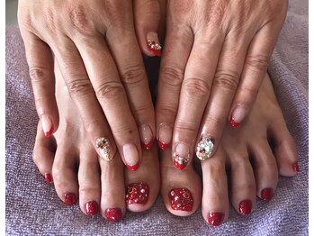 ロータス Lotus/手足クリスマスネイル