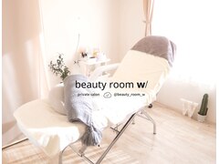 beauty room w/