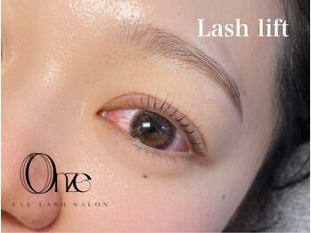 オンズ(Onze)/ラッシュリフト(まつ毛パーマ)