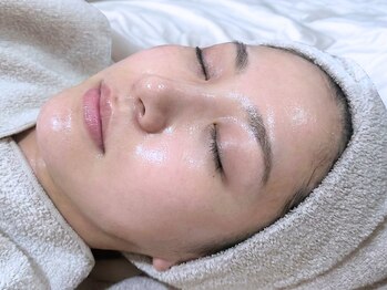 ソワナ(soina)の写真/《鏡を見るのが楽しみに♪》お悩み別ケアメニューで土台から整え、触れるたび幸せになる極上肌に。