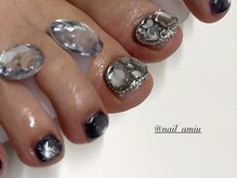 アミュ(Amiu)の雰囲気(フットネイルも大人気です!)