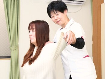心整体 羽曳野院の写真/ガチガチの首コリ肩コリをゆるゆるに。5万人以上の施術経験の本格整体であなたのコリもスッキリ改善◎