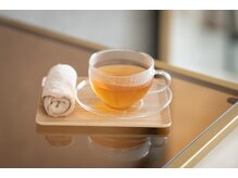 フュース(Futh)の雰囲気（施術後はノンカフェインの東方美人ブレンド茶で美と健康を後押し）