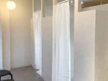 ウノ(uno)の雰囲気（アイラッシュスペース■個室でゆっくりお寛ぎいただけます。）