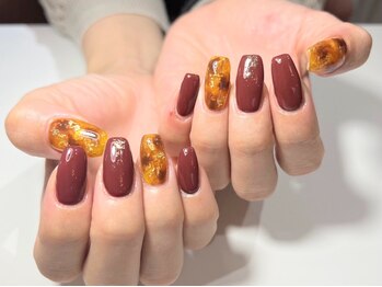 ネイル専門シェアサロンFemme