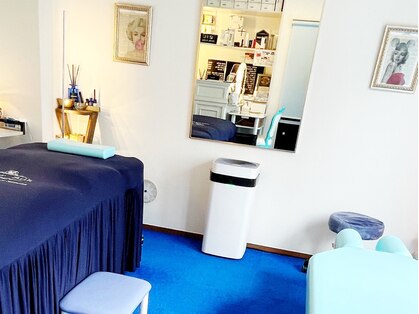 アオヤマ サロン ワイゼット(AOYAMA SALON YZ)の写真