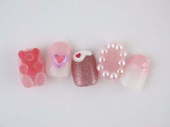 イズネイル(izu Nail)/