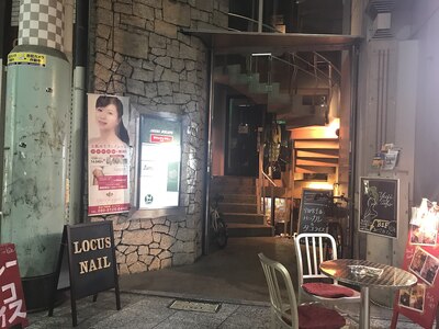 店舗外になります♪目印にご来店下さい♪