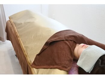 ピーエフ トウキョウ(PF TOKYO)/ラドンマットで温熱発汗！