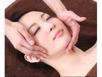 スミレ コルギサロン/コルギ90分＋石膏パック¥9500円