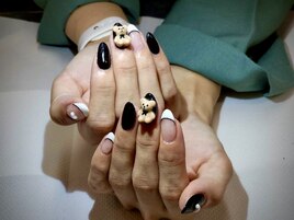 大人気ガーリーネイル