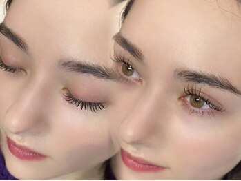 デイシー ネイルアンドアイラッシュ 新宿(deicy)の写真/抜け感のあるぱっちりeyeに◎フラットラッシュ×LEDで高持続力★施術後の水濡れ&オイルクレンジングも◎