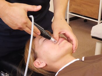 くすの木 治療院/顔のゆがみ矯正（鼻）