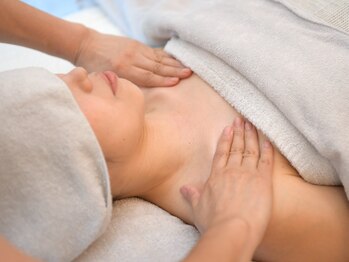 リズ アロマ(Li's Aroma)/オリジナルアロマトリートメント