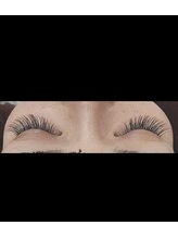 フリルアイビューティ 豊中店(Frill Eye Beauty)/