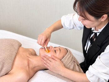ドレッサー 福岡香椎(DRESSER)の写真/【口コミ4.8★】1度で感動レベルの艶肌!産毛/角質/皮脂/角栓を除去して化粧ノリUP♪ワックス顔脱毛¥6980