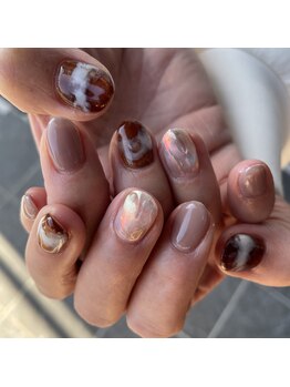 サロンド ボヌール(salon de bonheur)/