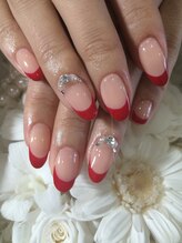 リッチネイル(Rich Nail)/赤フレンチネイル