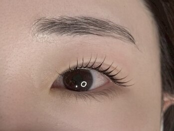 ルラデザイン 亀山店(lula design)の写真/知識と高技術を兼ね備えた施術で、驚異のリピート率★自然と瞳に光が入る理想のパッチリ目元をご提供♪