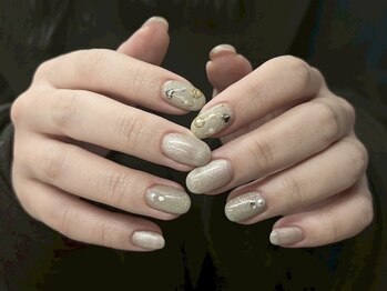 シーズネイル 渋谷店(She's nail)の写真/定額¥4500★サンプル多数用意!追加料金無!初回オフ込!定額Art¥4500【写真:初回オフ込¥7980】渋谷駅近く