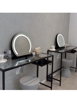 エニーアイラッシュ 高砂店(ANY Eyelash)/お洒落な店内