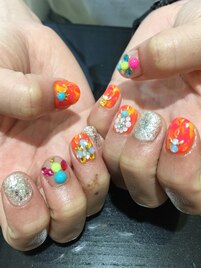 ジェルネイル　¥7000