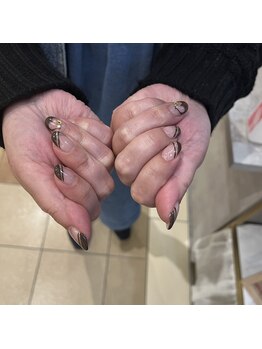 エーナイン イオンモール苗穂店/チョコレートネイル