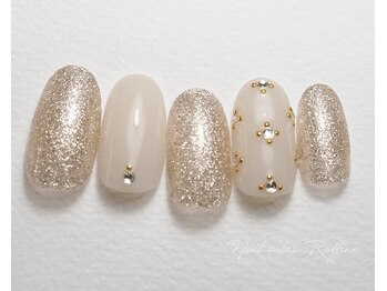 ネイルサロン ラフィネ(Raffine)/フラッシュ×ビジューネイル