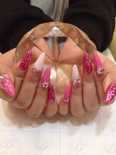 エスフィーネイルサロン ブリーユ(Esfy nailsalon Brille)/ピンクネイル