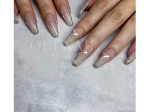 オリネイル(’oli nail)/ストーンフレンチ