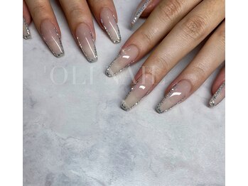 オリネイル(’oli nail)/ストーンフレンチ