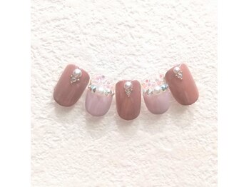 プチネイル安气子 日比谷シャンテ店/