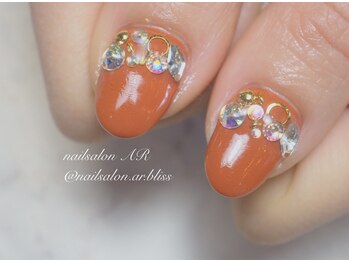 ネイルサロンアンドスクール エーアール(AR)/キラキラビジューたくさん♪