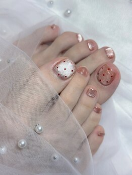 ミー(MI)/フットネイル
