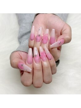 サフィール(Saphir)/スカルプ持ち込みdesignやり放題