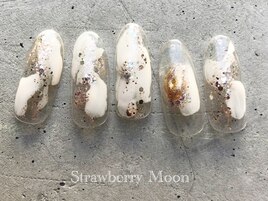 whiteニュアンスネイル ￥6980