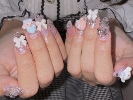 量産型サンリオネイル