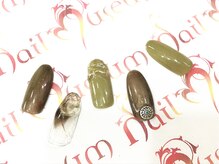 ネイルミュージアム(Nail Museum)/【冬】カーキネイル