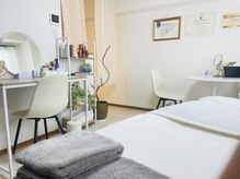 アニール(aniR)/ハーブピーリング/フェイシャル