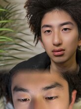 アルセ(Arce.)/濃淡で立体的な眉毛