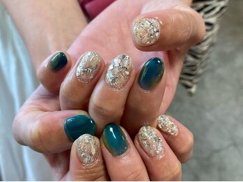 カーティシーネイルズ(curtisii NAILS)/