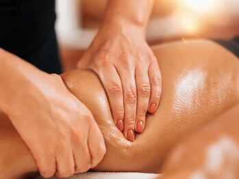 アユーラの写真/【1度の体験で違いを感じる結果重視の本格ケア】極上のオールハンド技術で理想の体へ。初めての方にも◎