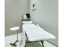 テラスヘア アイラッシュ 新潟駅南(TERRACE hair)の雰囲気（清潔感のある上質な半個室空間でゆったりとしたひとときを）